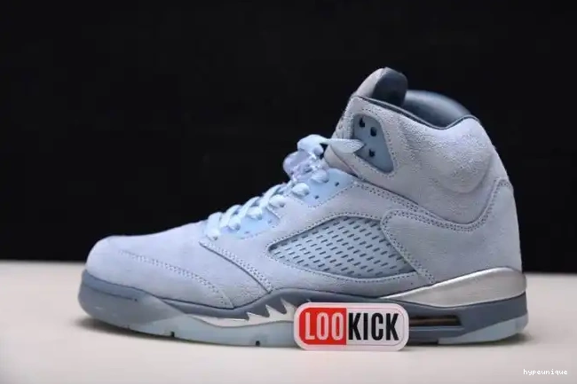 HYPE Jordan Retro Bluebird Air (W) DD9336-400 5 0424